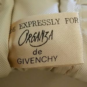 Givenchy Bags - Vintage Givenchy Makeup Bag Givenchy Bags - Vintage Givenchy Makeup Bag